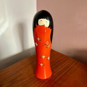 Japanese KOKESHI Wooden Doll 7 5/8" H Dreaming Girl Signed Made in Japan Vintage